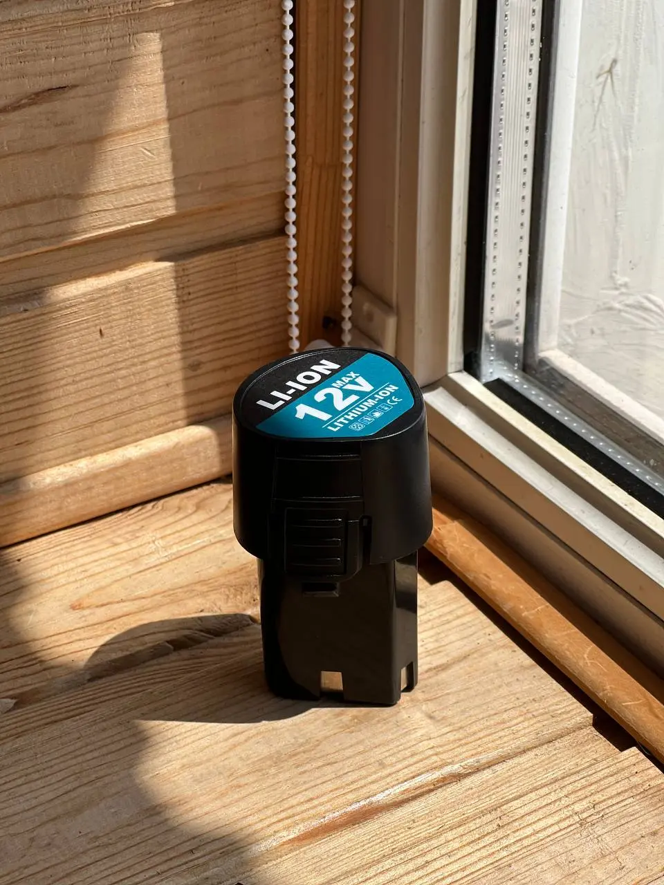 Акумулятори 12В Якість + AND 0410-3