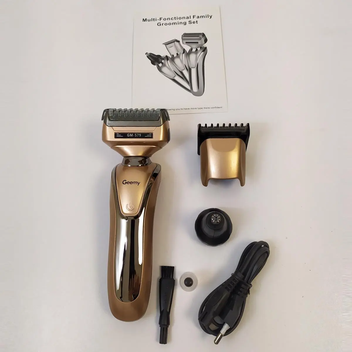 Бритва триммер 3 в 1 Geemy GM-579 на акумуляторі універсальна з насадками для стрижки бороди носа вух - Зображення 4