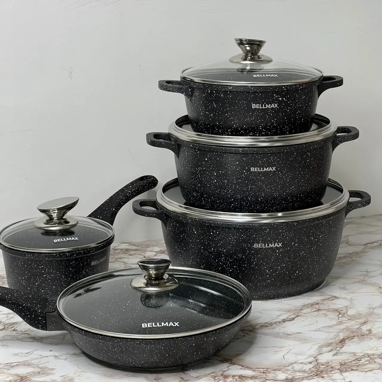 Набір посуду з гранітним антипригарним покриттям BellMax BM-305 з 12 предметів Чорний