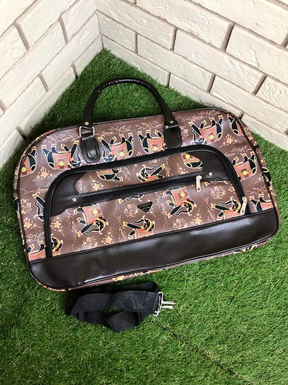 Велика дорожня сумка із стильним принтом - Зображення 5