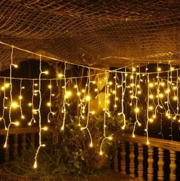 Різнокольоровий Новорічна святкова гірлянда бахрома 120 Led прозорий провід 3х0.5 м - Зображення 5