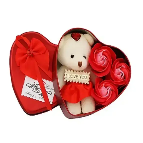 Коробка у формі серця Червона з мильною квіткою з 3 трояндами та 1 ведмедиком - Зображення 2