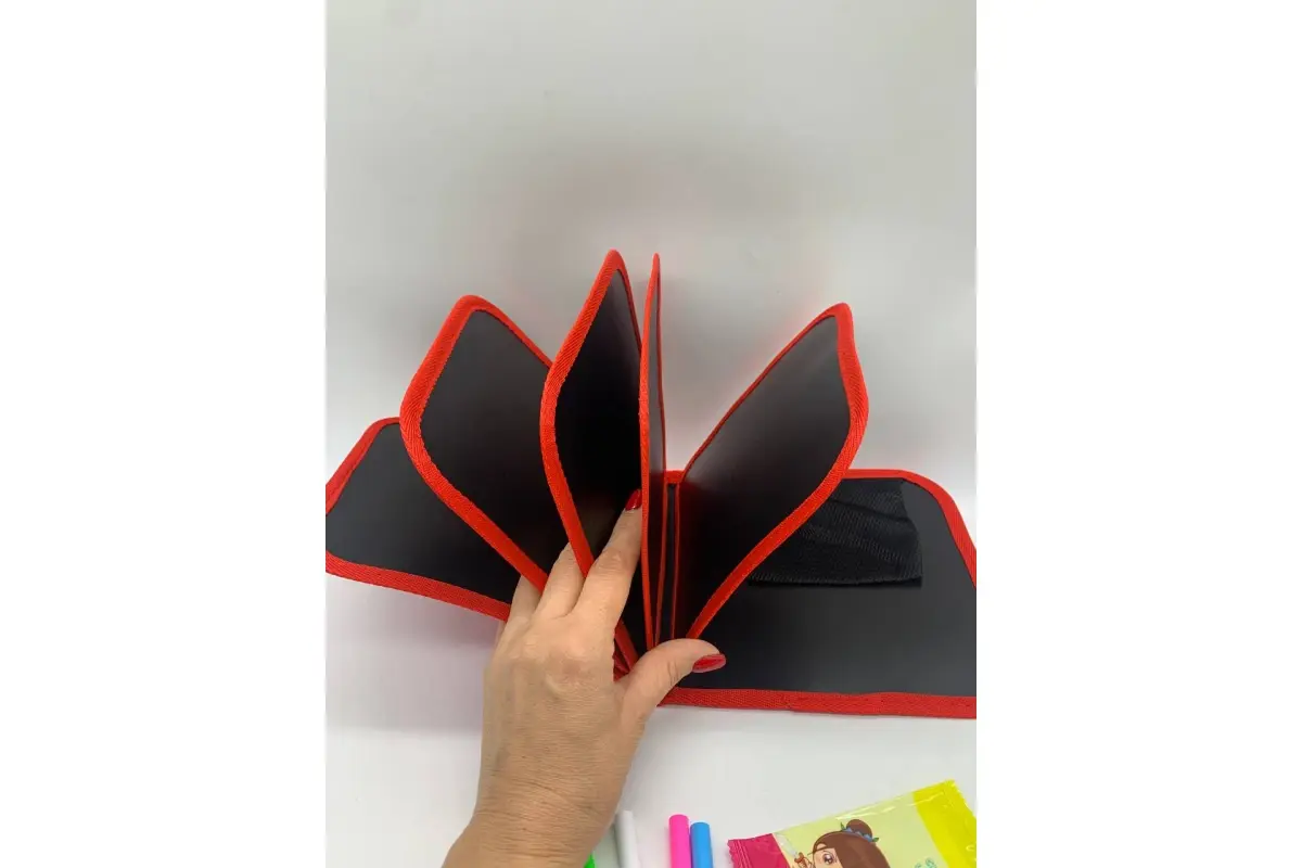 Багаторазовий альбом для малювання із фломастерами Dinosaur World - Зображення 2