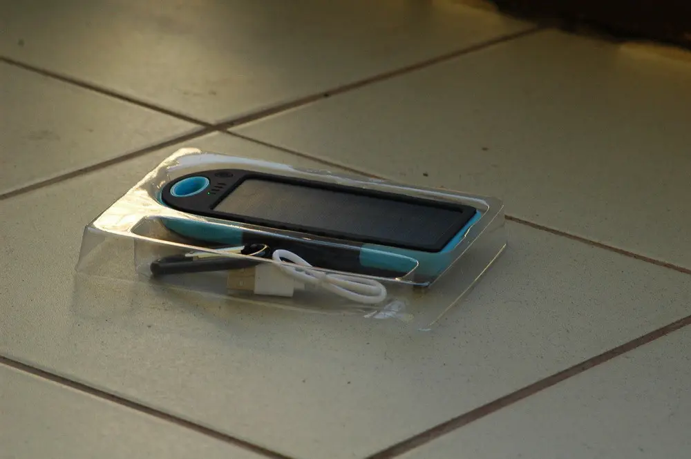 Павер банк Solar Power Bank 30000 mAh. Сонячна батарея Solar Power Bank 30000 mAh - Зображення 4