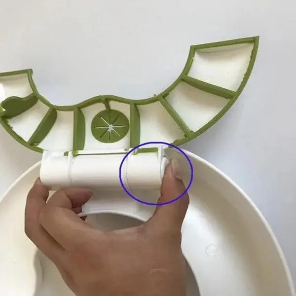 Дитячий дорожній горщик-туалет трансформер Go Potty 2в1 - Зображення 6