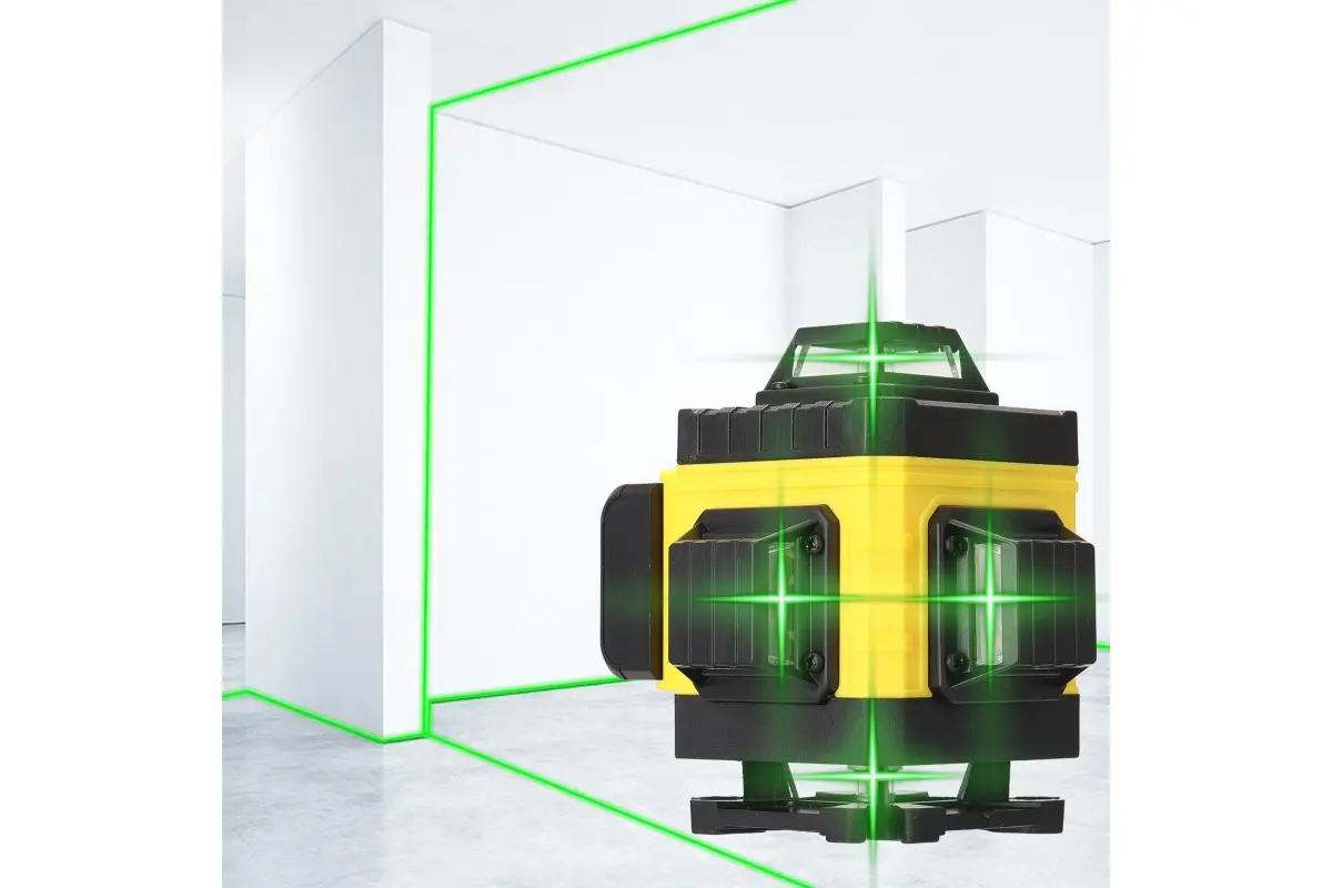 Акумуляторний лазерний нівелір 4D, 16-лінійний зелений рівень LUX з великим LED екраном, Tape-C зарядка (3.7V, 5AH). АКБ рівень - Зображення 3