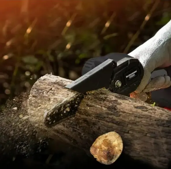 Акумуляторна міні-пила ланцюгова 6 дюймів з двома акумуляторами в кейсі 48 V 5000 mAh 550 Вт - Зображення 8