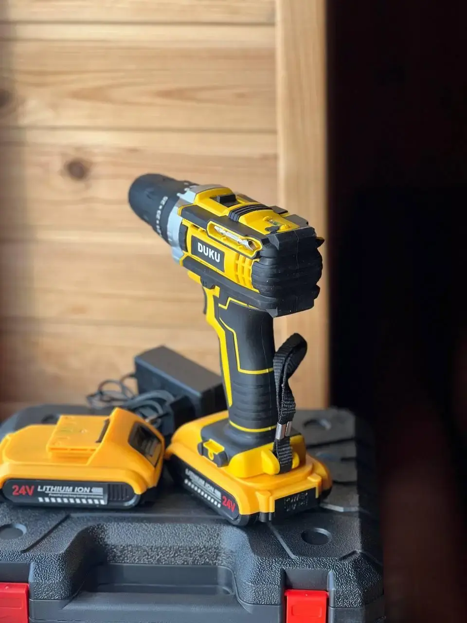 Акумуляторний дриль шуруповерт 24v 5ah з набором біт свердл та насадками в кейсі з 2-ма акб. - Зображення 4