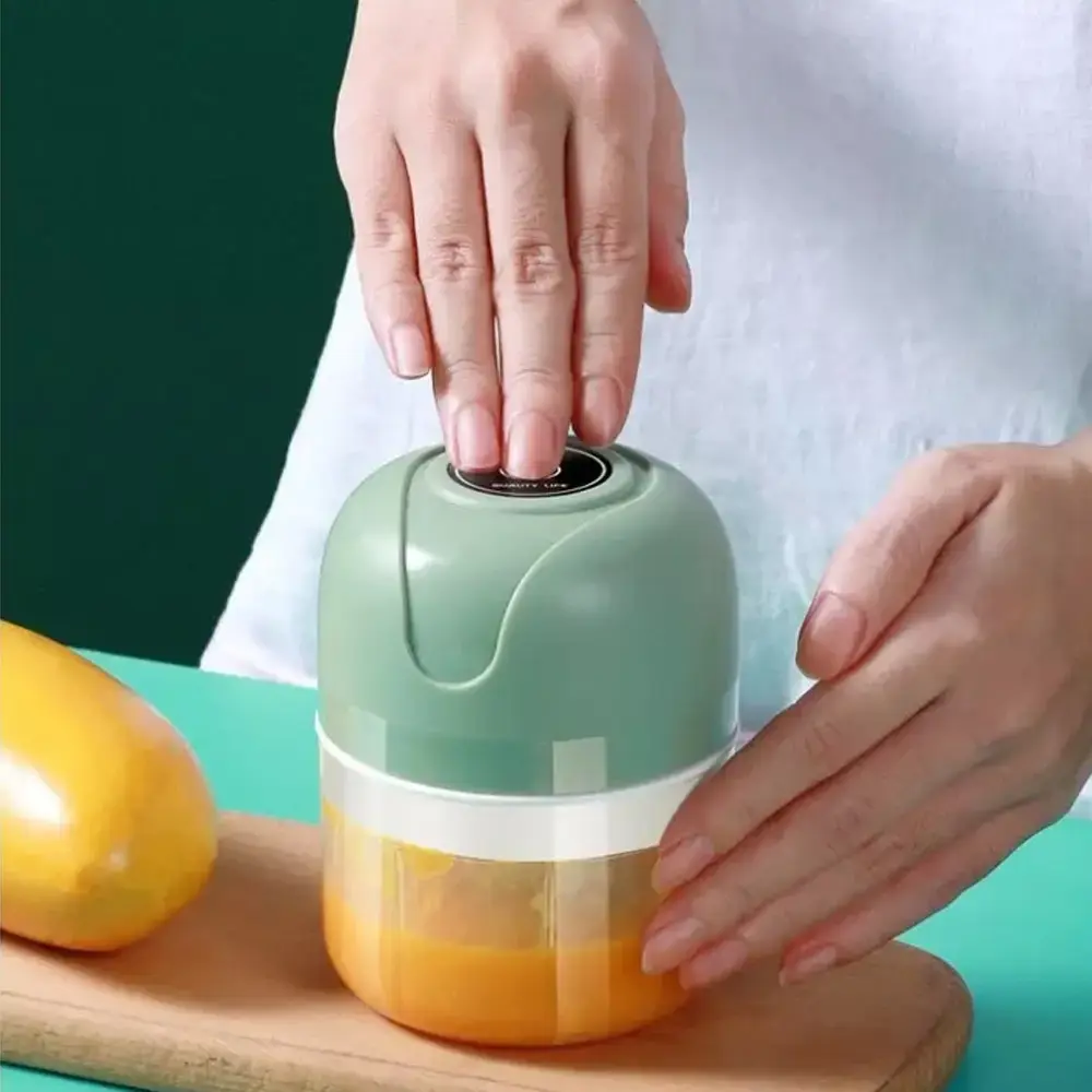 Акумуляторний міні подрібнювач для продуктів 250мл, з USB / Кухонний міні блендер для овочів - Зображення 2