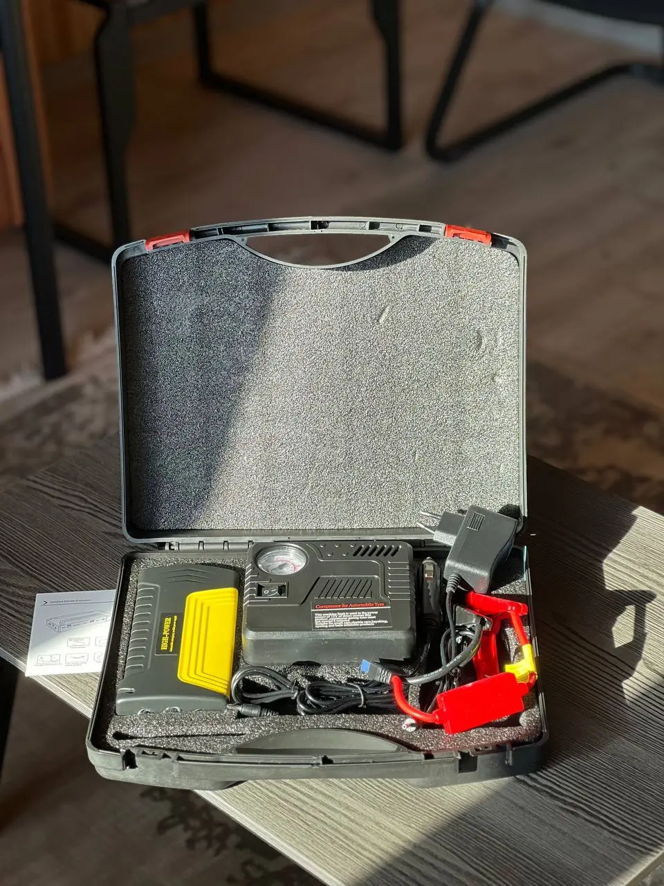 Автомобільний зарядний пристрій 50800 мАг із компресором 10 бар, EQUUS / Пусковий пристрій для авто - Зображення 2