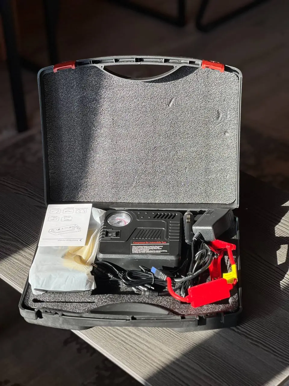 Автомобільний зарядний пристрій 50800 мАг із компресором 10 бар, EQUUS / Пусковий пристрій для авто - Зображення 4