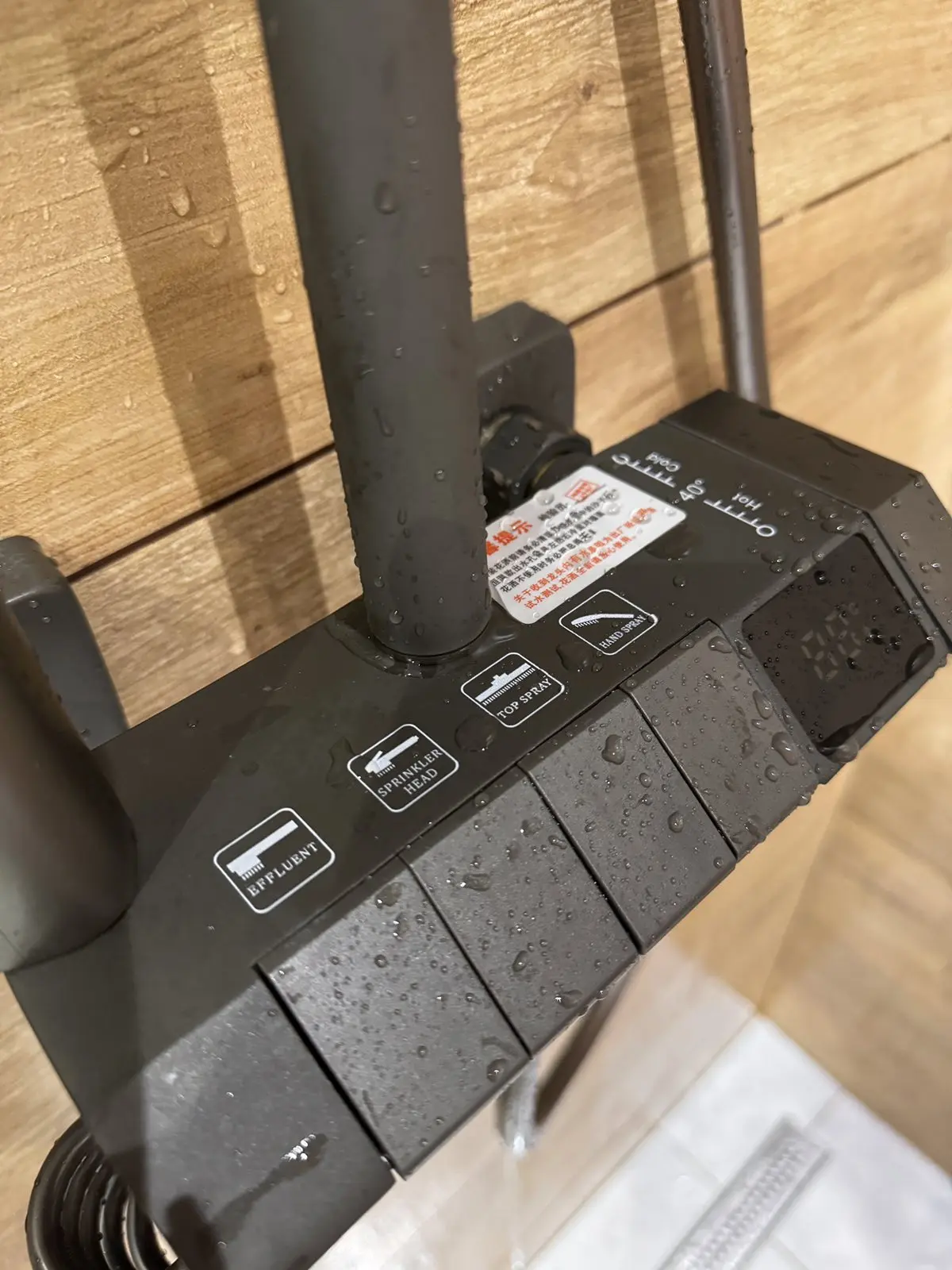 Душова система з термостатом, настінне кріплення, цифровий дисплей - Зображення 2