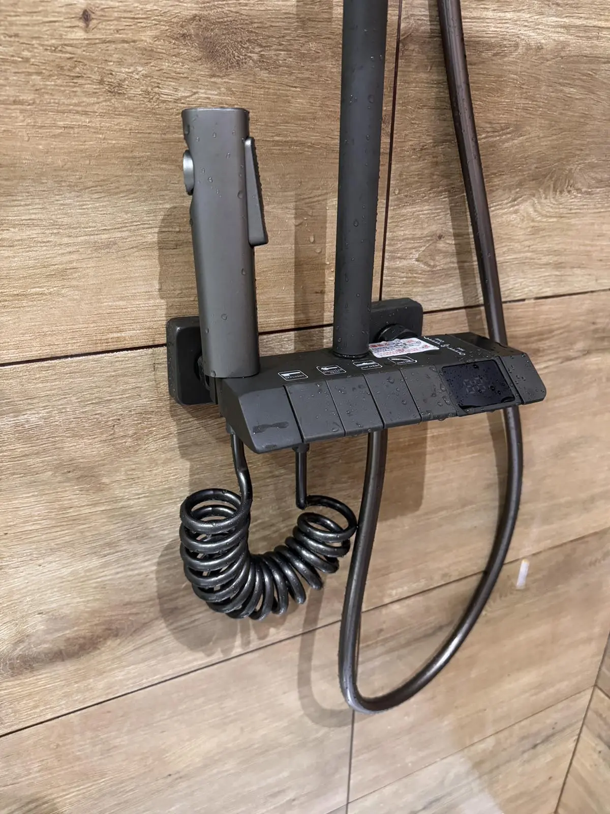 Душова система з термостатом, настінне кріплення, цифровий дисплей - Зображення 6