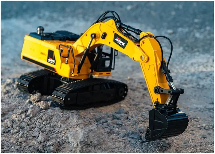 Екскаватор на радіокеруванні (ківш рухається, звук, підсвічування, гусеничний хід, пульт) - Зображення 3