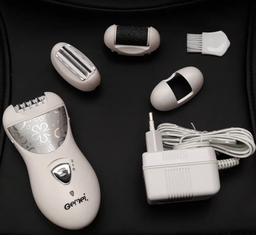 Епілятор пемза Gemei GM 3061 4 в 1 - Зображення 6