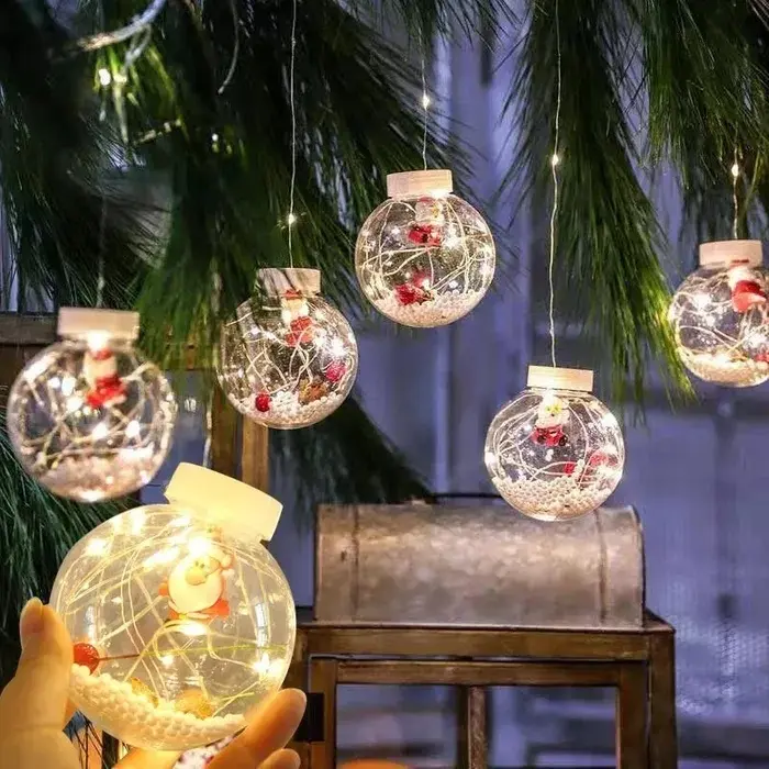 Гірлянда завіса штора Кулі з наповненням Дід Мороз, 3м, 10 куль LED USB - Зображення 6