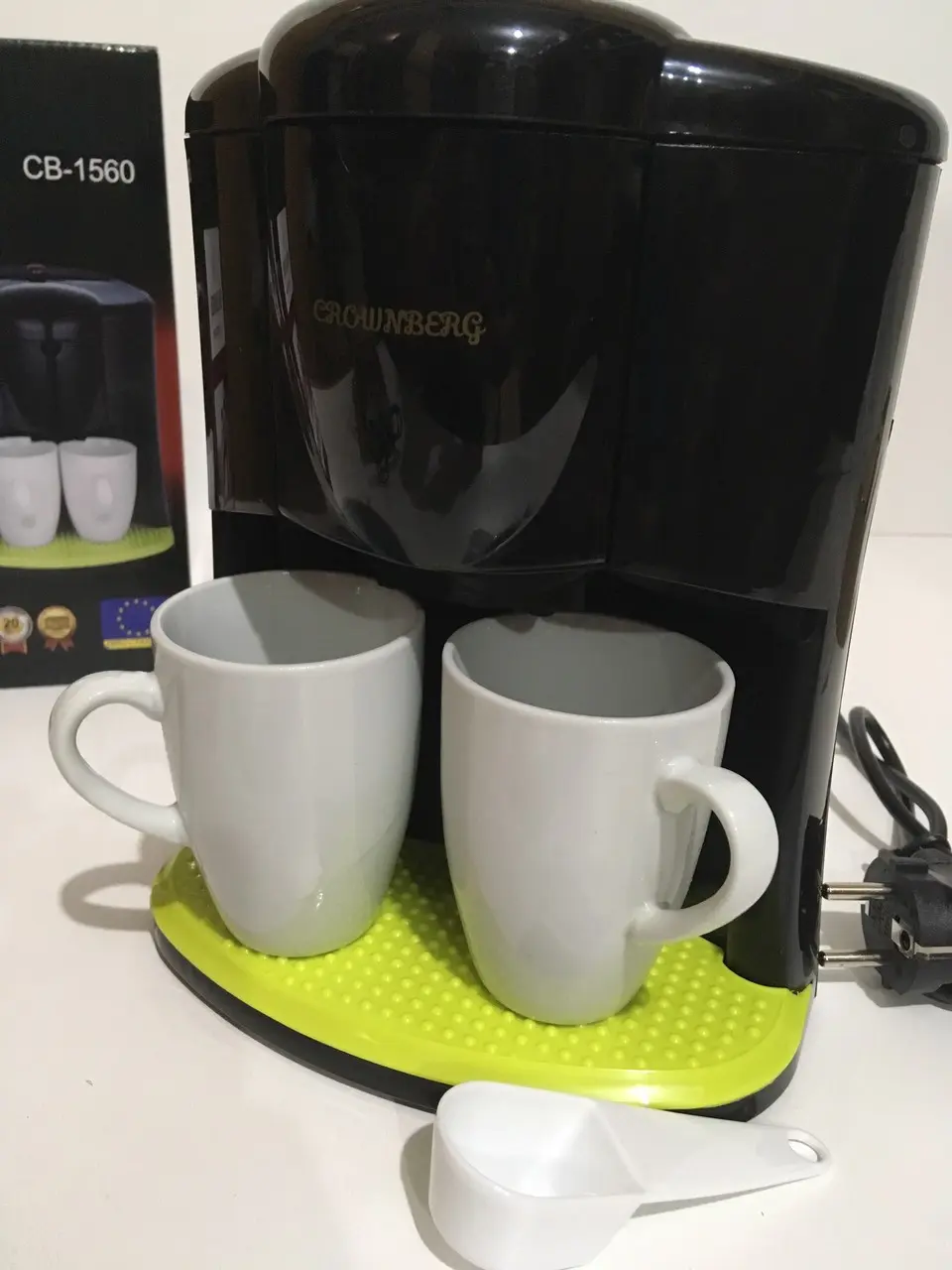 Крапельна кавоварка Crownberg CB-1560 600 Вт з чашками - Зображення 5