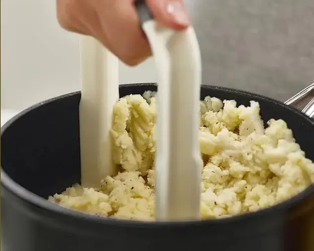 Картоплядавка пластикова, Прес для пюре, Товка для картоплі - Зображення 3