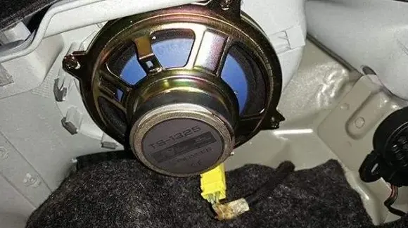 Колонки автомобільні Авто акустика TS-1325 5'', 3-х смугові потужність 300W - Зображення 4