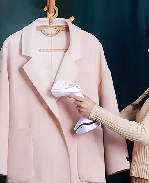 Компактний ручний відпарювач для одягу Orvica ORM-6017 1500W - Зображення 3