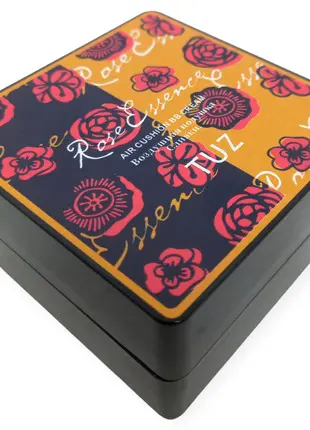 Комплект тональний крем кушон, натуральний фініш скульптор вологий TUZ Air cushion Beauty - Зображення 4