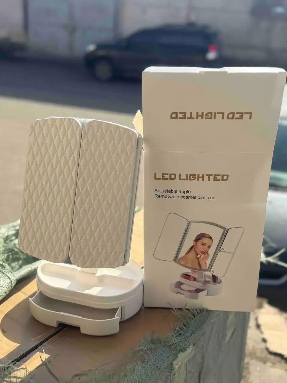 Косметичне потрійне дзеркало з підсвічуванням від USB, Дзеркало для макіяжу сенсорне з підставкою TPSP - Зображення 4