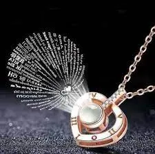 Кулон підвіска з проекцією I love you Я тебе люблю 100 мовами світу у формі серця - Зображення 7