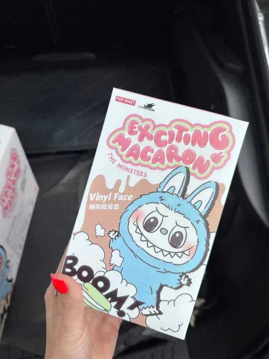 М'яка фігурка іграшка-сюрприз Labubu Лабубу – брелок 16 см брелок на сумку - Зображення 4