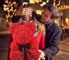 Ведмедик з троянд у подарунковій коробці 25 см ЧЕРВОНИЙ - Зображення 8