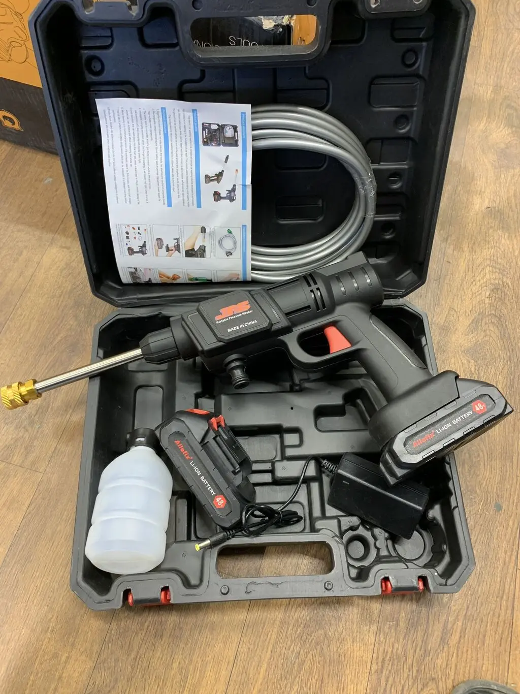 Мийка високого тиску Даджет AquaGun бездротова мийка з роботою від акумуляторної батареї - Зображення 5