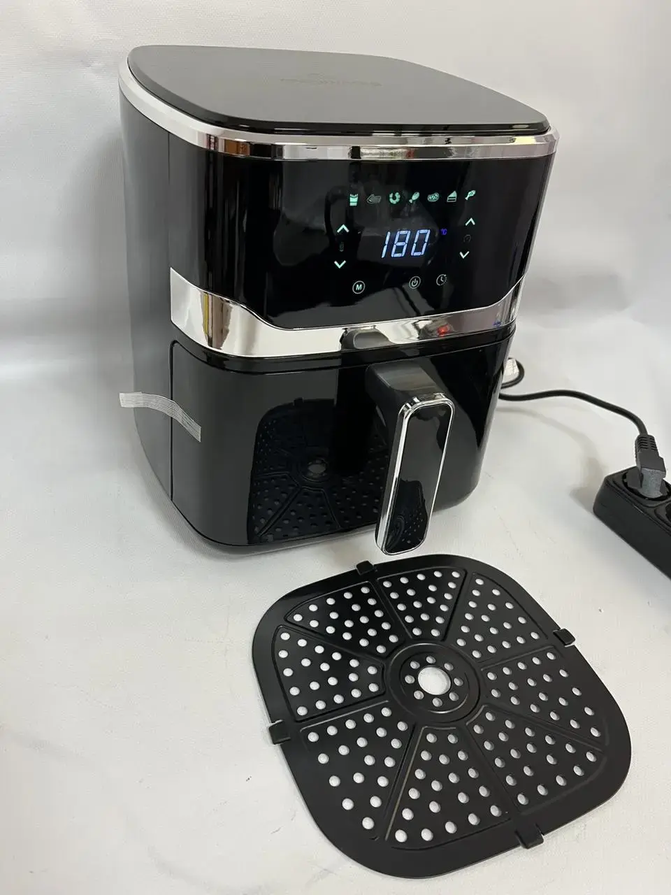 Мультипіч, аерофритюрниця, аерогриль 5 л, 1400 Вт, 8 програм, Crownberg СВ 5547 - Зображення 5