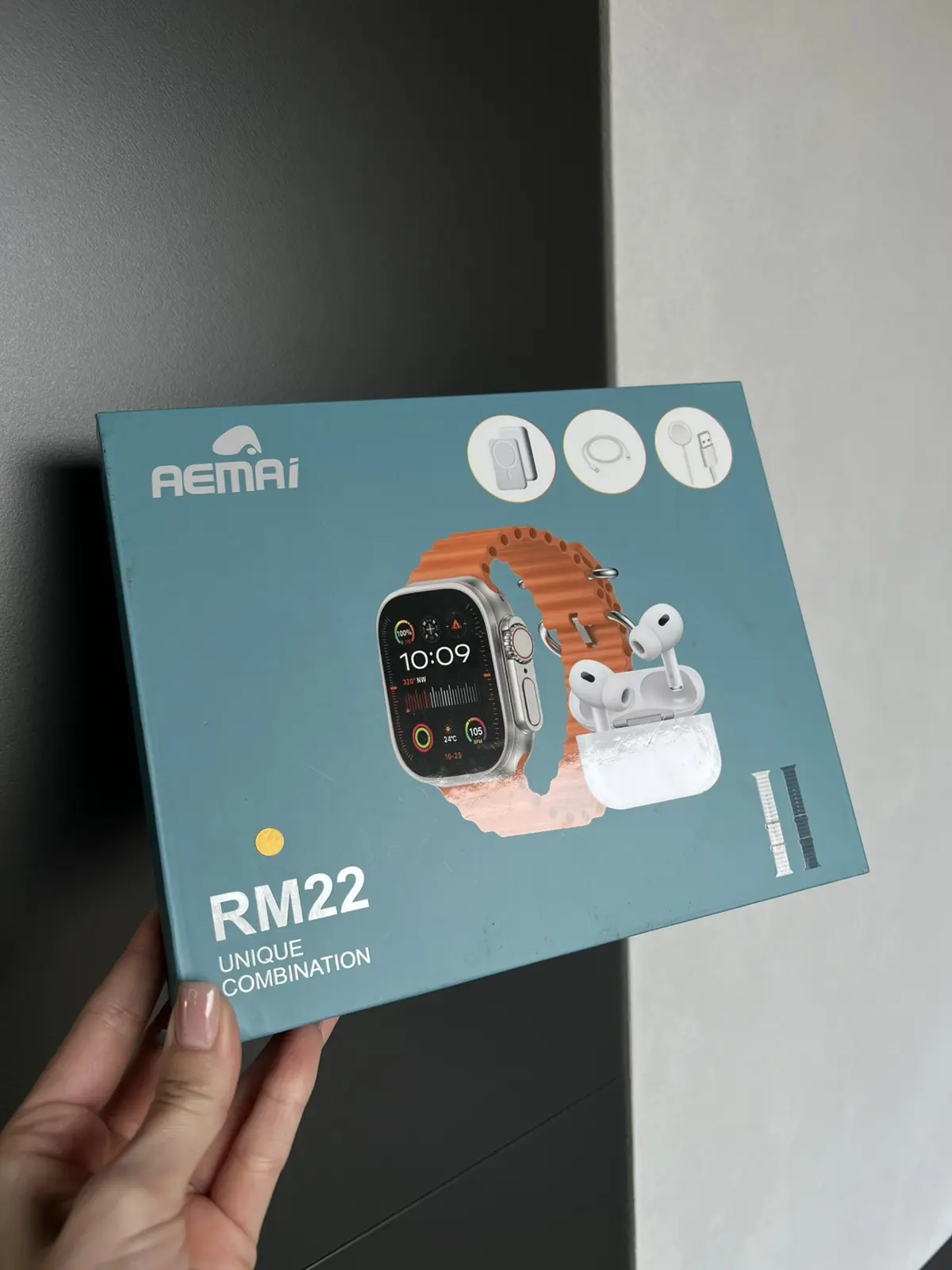 Набір 5 в 1 годинник + навушники + бездротовий павербанк + кабель для бездротової зарядки телефону + зарядний пристрій - Зображення 3