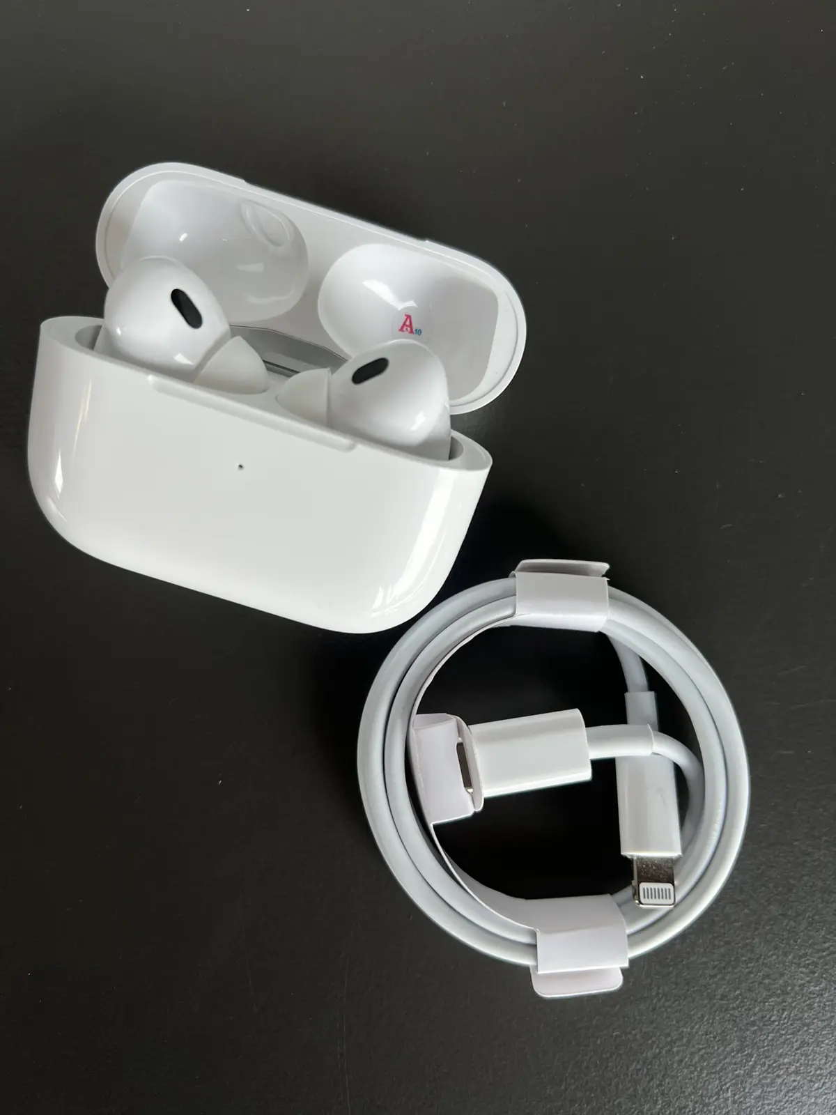 Набір 5 в 1 годинник + навушники + бездротовий павербанк + кабель для бездротової зарядки телефону + зарядний пристрій - Зображення 4