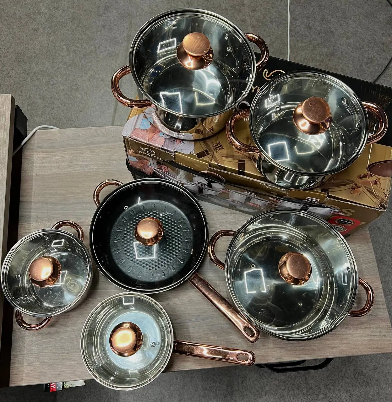 Набір кухонного посуду з нержавіючої сталі Yimattel 12 предметів з індукційним дном - Зображення 6