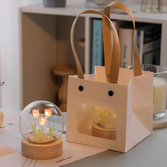 Світильник-нічник тюльпан у скляній кулі - Зображення 2