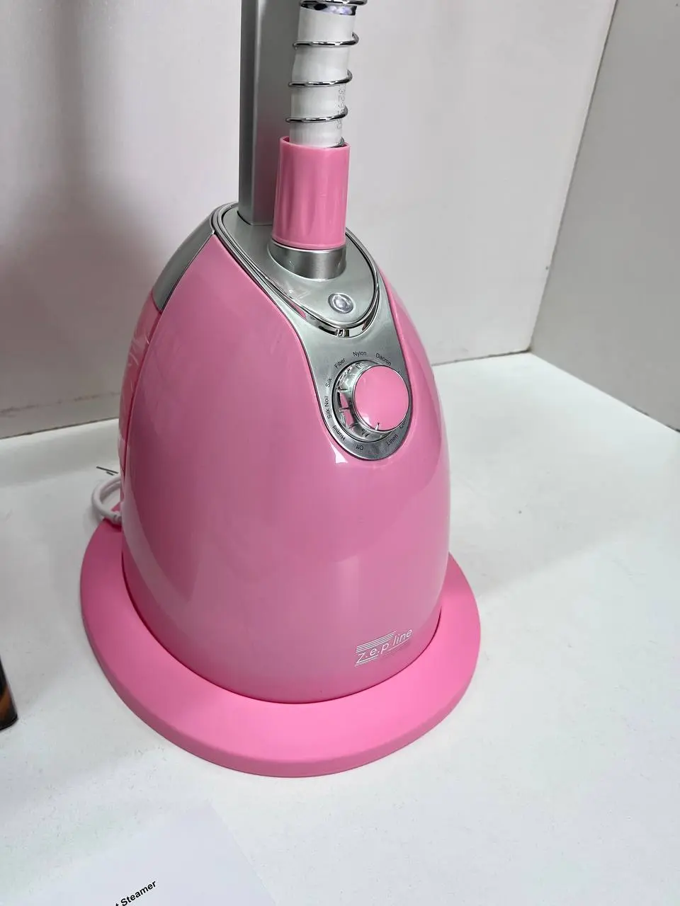 Рожевий Відпарювач вертикальний для одягу зі стійкою Zepline ZP-130 3000W - Зображення 2