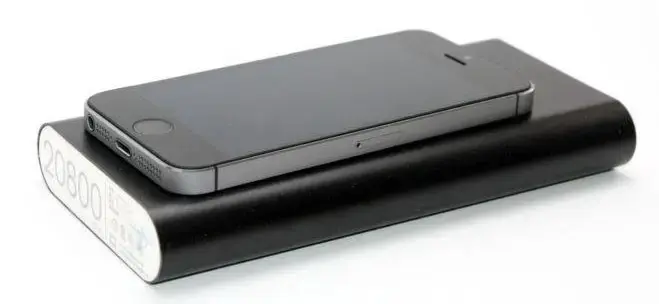 Портативний зарядний пристрій Powerbank Xiaomi M8 20800 Silver, Gold, Black - Зображення 4