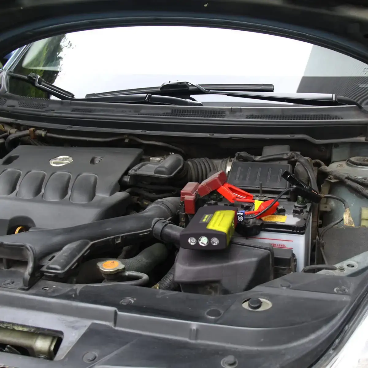 Пусковий автомобільний пристрій для акумулятора JUMP Starter Power Bank 50800 mAh - Зображення 7