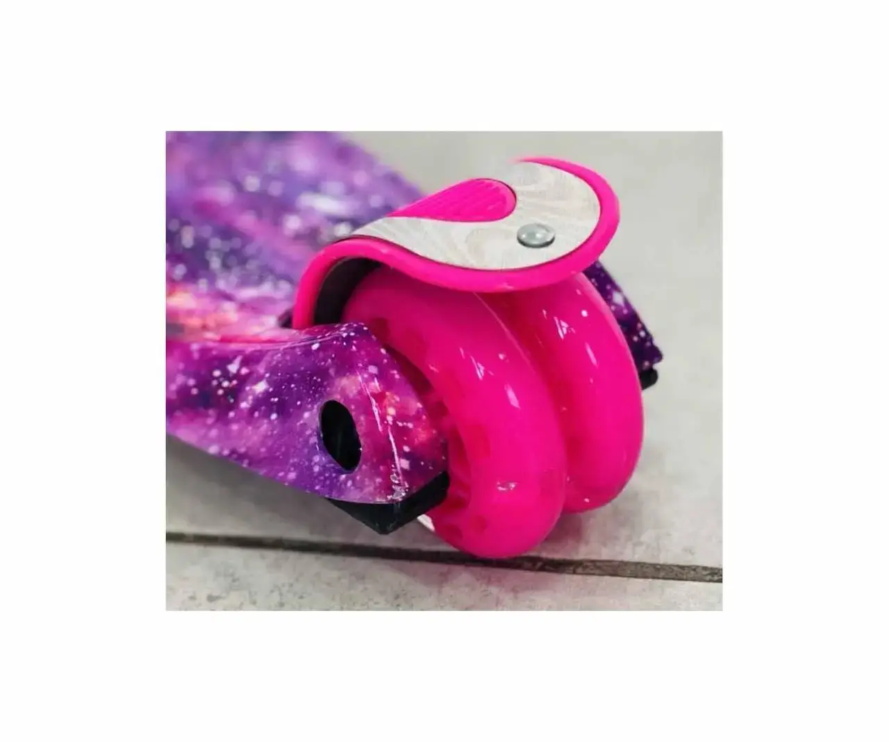 Самокат Scooter з підсвічуванням коліс для дівчинки та хлопчика 3 кольори - Зображення 2