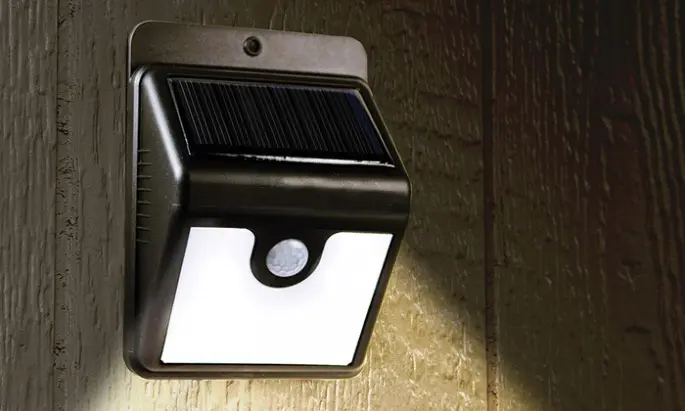 Вуличний світильник на сонячній батареї із датчиком руху Ever Brite - Зображення 5