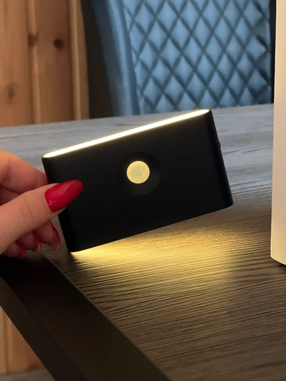 Розумний LED нічник з датчиком світла, руху та магнітним кріпленням Induction lamp - Зображення 2