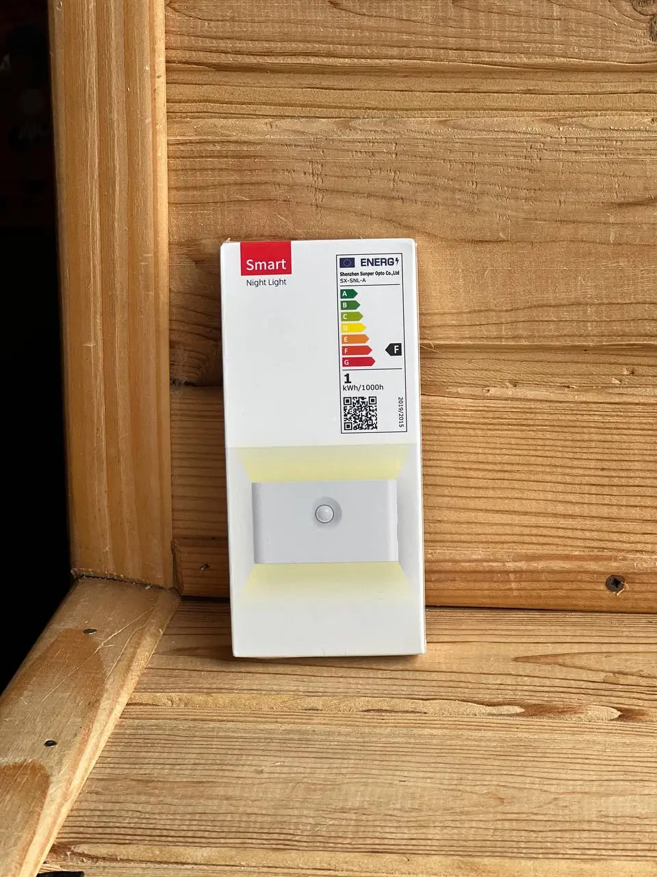 Розумний LED нічник з датчиком світла, руху та магнітним кріпленням Induction lamp - Зображення 3