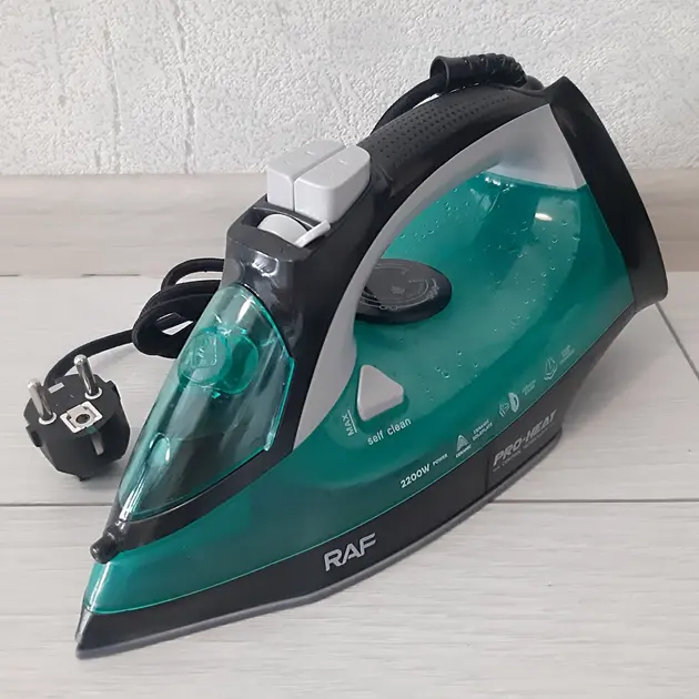 Праска електрична парова з керамічною підошвою RAF 1209G 2200 Вт - Зображення 4