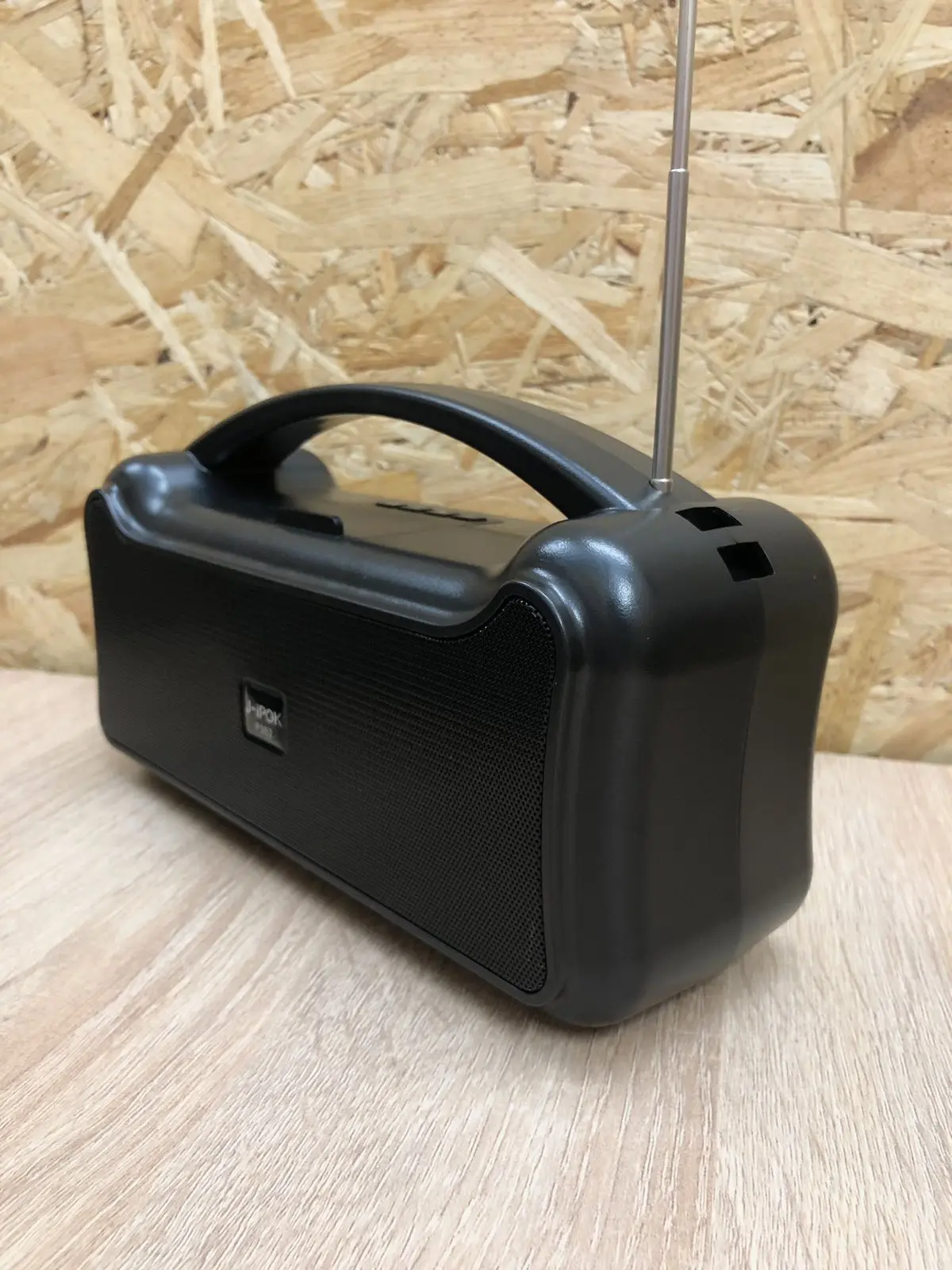 Всехвильовий Портативний радіоприймач з ліхтариком P352 - Зображення 5