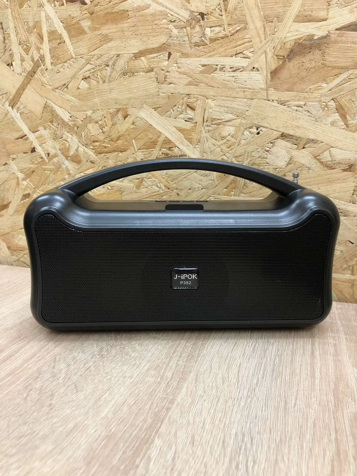 Всехвильовий Портативний радіоприймач з ліхтариком P352 - Зображення 9