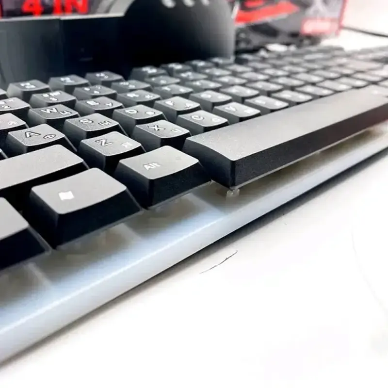 Ігровий комплект клавіатура та миша навушники килимок 4в1 Linmoni TF-400 Kit з RGB підсвічуванням для геймерів - Зображення 6