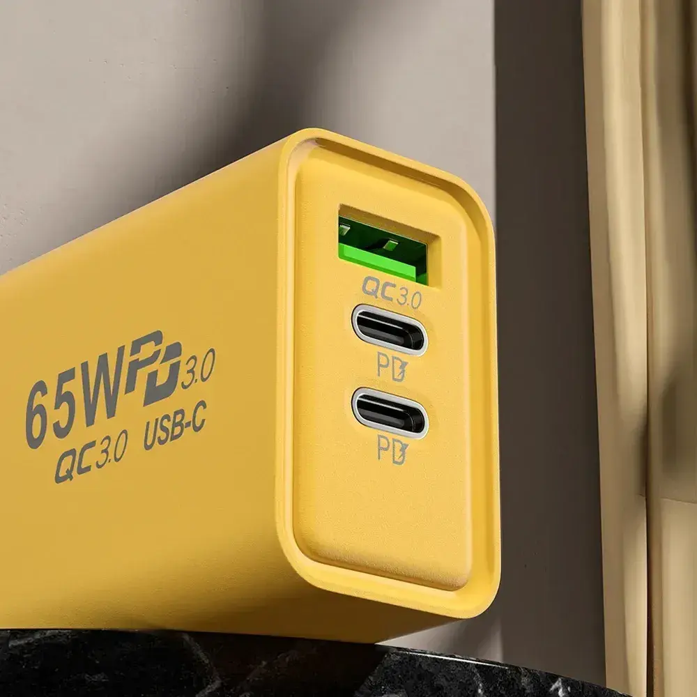 Зарядний пристрій для телефону (65W), 1xUSB + 2хType-C / Адаптер для заряджання / Швидка зарядка для смартфона - Зображення 4